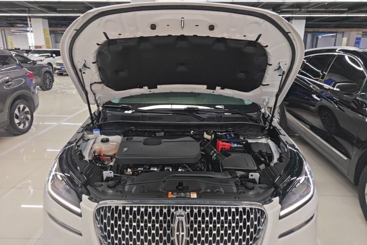 Used Lincoln Corsair 2022 2.0T Two-Wheel Drive Deluxe Edition Engine Bay