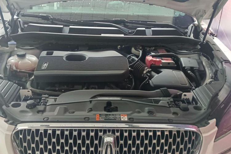 Used Lincoln Corsair 2022 2.0T Two-Wheel Drive Deluxe Edition Engine Bay