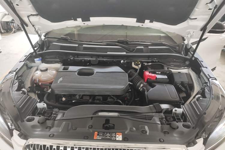 Used Lincoln Corsair 2022 2.0T Two-Wheel Drive Luxury Edition Engine Bay