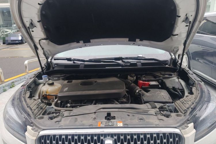 Used Lincoln Corsair 2022 2.0T Two-Wheel Drive Deluxe Edition Engine Bay