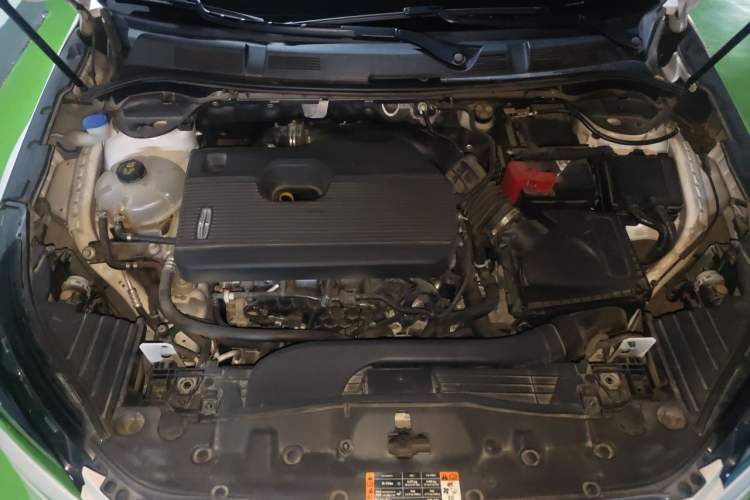 Used Lincoln Corsair 2022 2.0T Two-Wheel Drive Luxury Edition Engine Bay