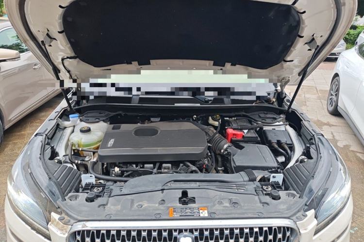Used Lincoln Corsair 2022 Revised Version 2.0T Two-Wheel Drive Premium Edition Engine Bay