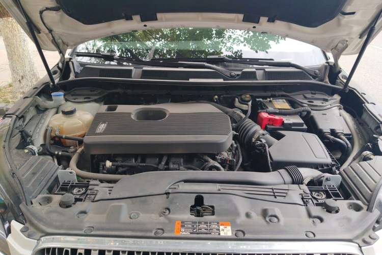 Used Lincoln Corsair 2022 2.0T Two-Wheel Drive Luxury Edition Engine Bay