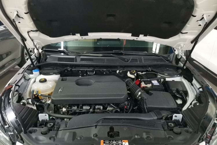 Used Lincoln Corsair 2022 2.0T Two-Wheel Drive Luxury Edition Engine Bay