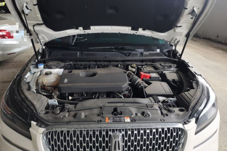 Used Lincoln Corsair 2022 2.0T Two-Wheel Drive Deluxe Edition Engine Bay