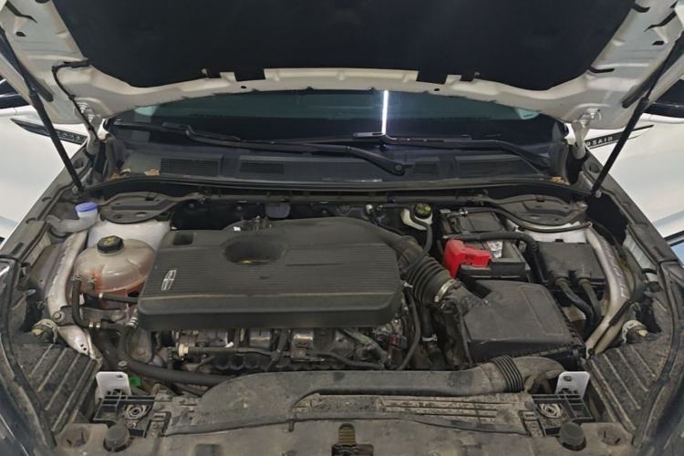Used Lincoln Corsair 2022 2.0T Two-Wheel Drive Deluxe Edition Engine Bay