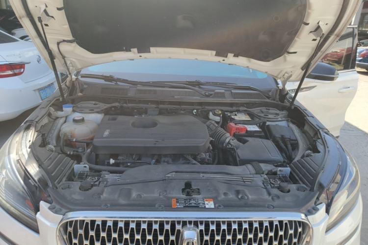 Used Lincoln Corsair 2022 2.0T Two-Wheel Drive Luxury Edition Engine Bay