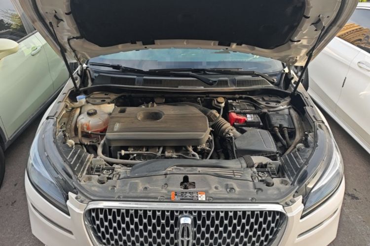 Used Lincoln Corsair 2022 2.0T Two-Wheel Drive Luxury Edition Engine Bay
