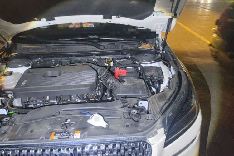 Used Lincoln Corsair 2022 2.0T Two-Wheel Drive Luxury Edition Engine Bay Left