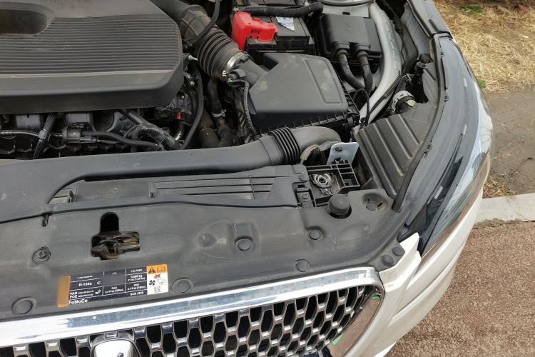 Used Lincoln Corsair 2022 2.0T Two-Wheel Drive Luxury Edition Engine Bay Left