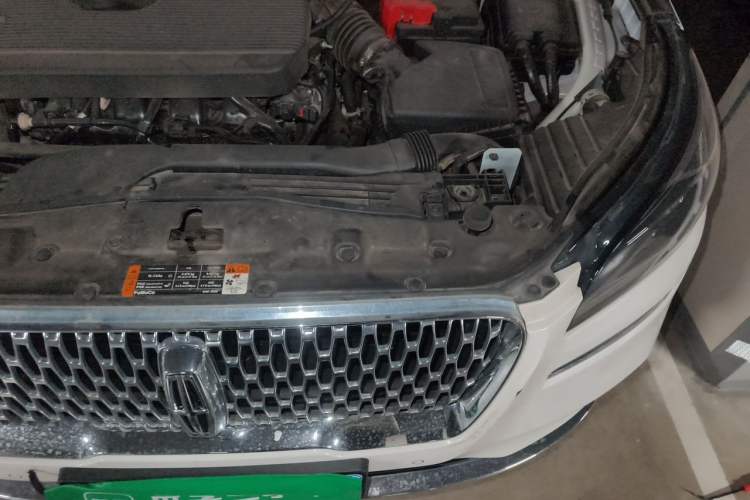 Used Lincoln Corsair 2022 2.0T Two-Wheel Drive Luxury Edition Engine Bay Left