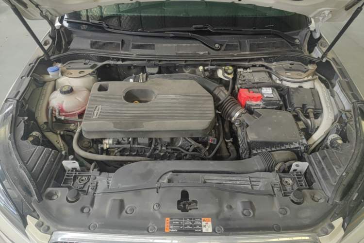 Used Lincoln Corsair 2022 2.0T Two-Wheel Drive Luxury Edition Engine Bay