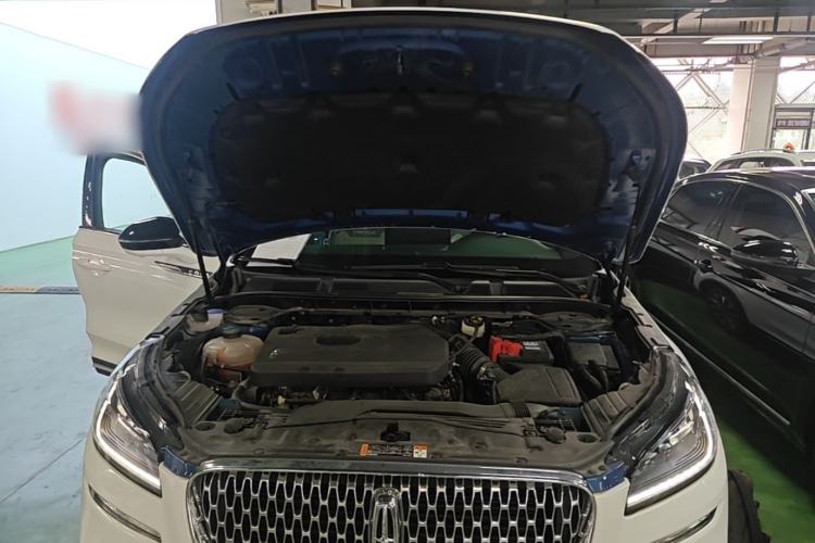 Used Lincoln Corsair 2022 2.0T Two-Wheel Drive Luxury Edition Engine Bay