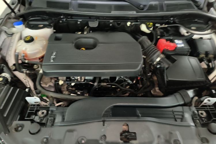 Used Lincoln Corsair 2022 2.0T Two-Wheel Drive Luxury Edition Engine Bay