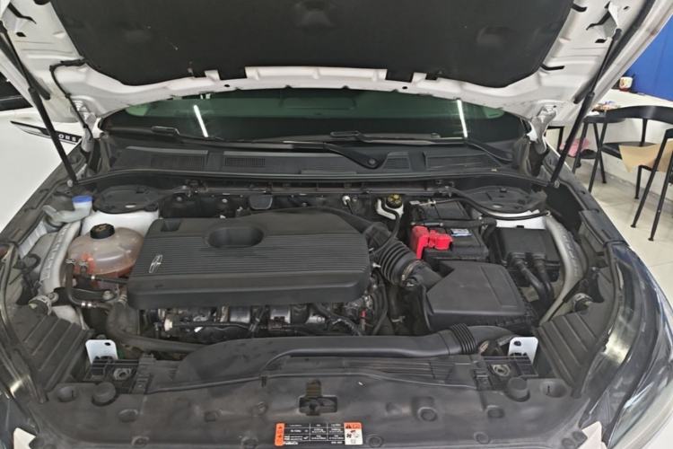 Used Lincoln Corsair 2022 2.0T Two-Wheel Drive Deluxe Edition Engine Bay