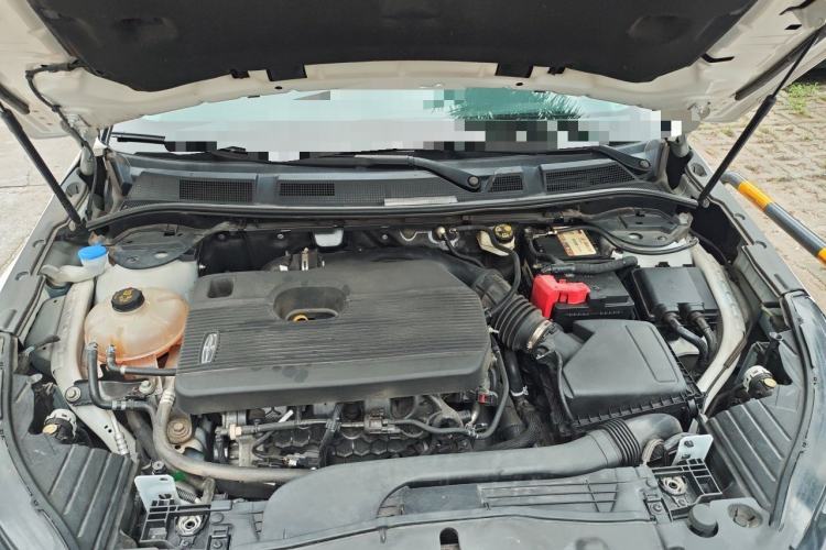 Used Lincoln Corsair 2022 2.0T Two-Wheel Drive Deluxe Edition Engine Bay