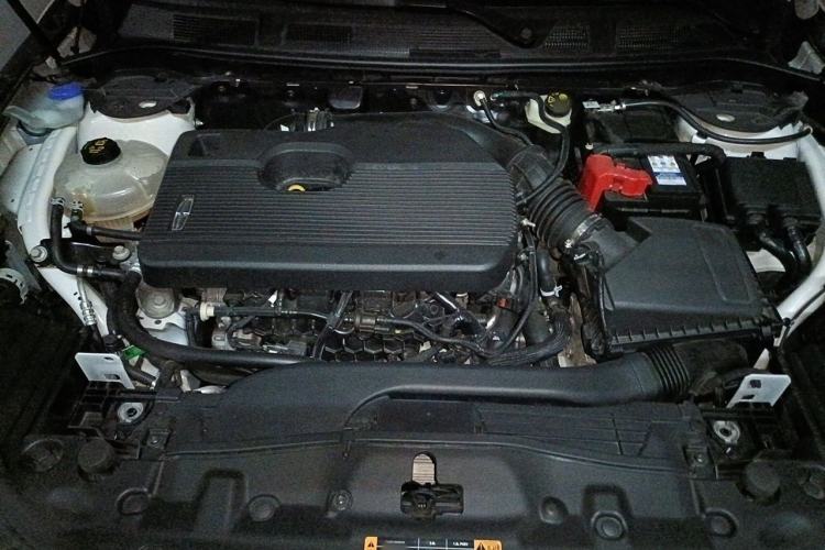 Used Lincoln Corsair 2022 2.0T Two-Wheel Drive Deluxe Edition Engine Bay