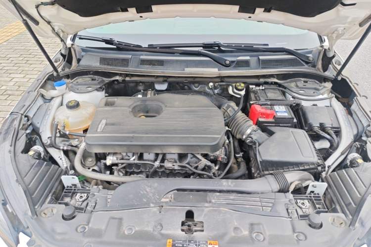 Used Lincoln Corsair 2022 2.0T Two-Wheel Drive Luxury Edition Engine Bay