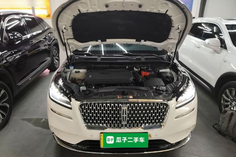 Used Lincoln Corsair 2022 Revised Version 2.0T Two-Wheel Drive Premium Edition Engine Bay