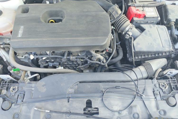 Used Lincoln Corsair 2022 2.0T Two-Wheel Drive Deluxe Edition Engine Bay