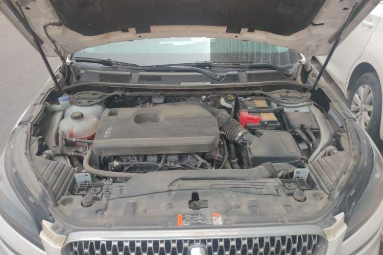 Used Lincoln Corsair 2022 2.0T Two-Wheel Drive Deluxe Edition Engine Bay
