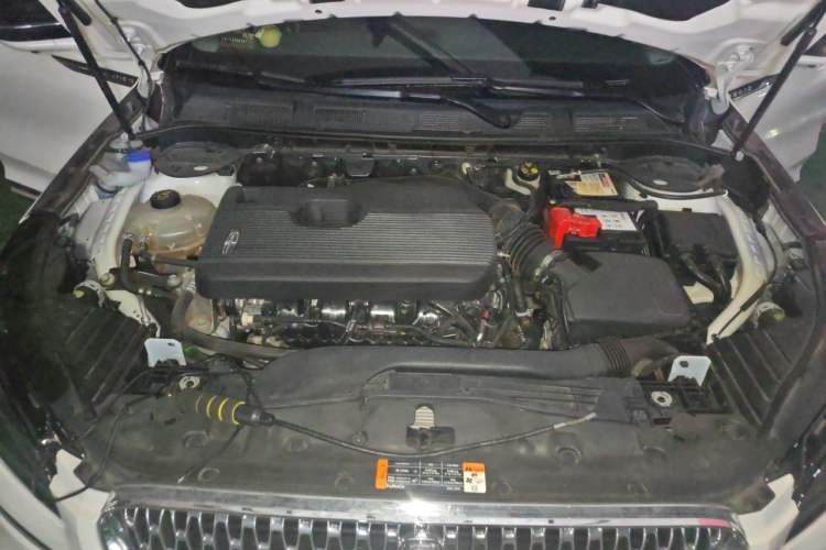 Used Lincoln Corsair 2022 2.0T Two-Wheel Drive Deluxe Edition Engine Bay