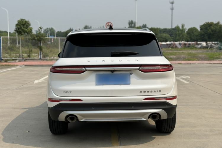 Used Lincoln Corsair 2022 2.0T Two-Wheel Drive Deluxe Edition Exterior 2