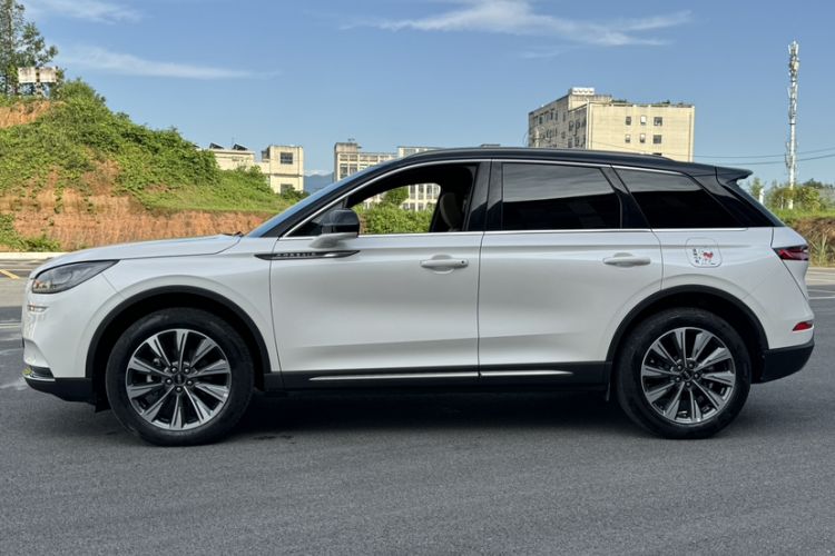 Used Lincoln Corsair 2022 2.0T Four-Wheel Drive Luxury Edition Exterior 3