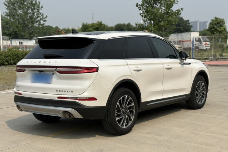 Used Lincoln Corsair 2022 2.0T Two-Wheel Drive Deluxe Edition Exterior 4