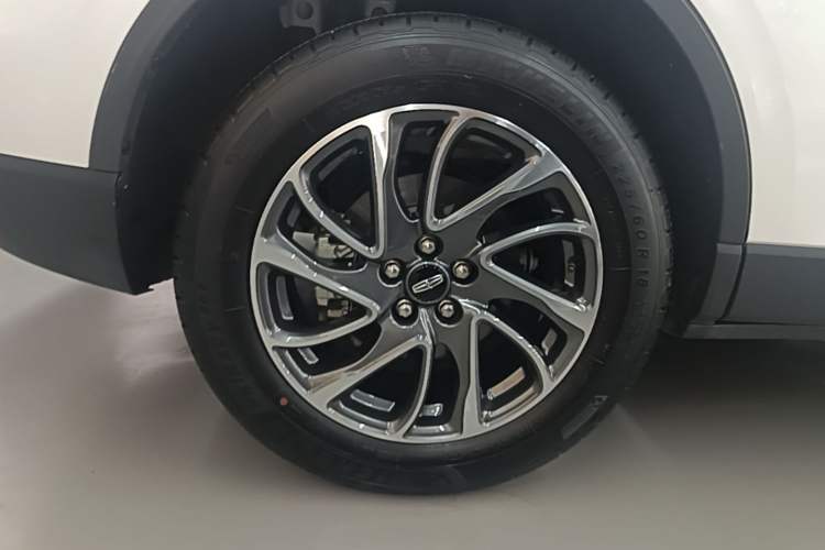 Used Lincoln Corsair 2022 2.0T Two-Wheel Drive Deluxe Edition Exterior 5
