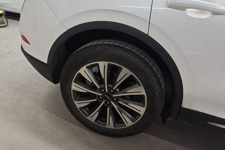 Used Lincoln Corsair 2022 2.0T Two-Wheel Drive Luxury Edition Exterior 5