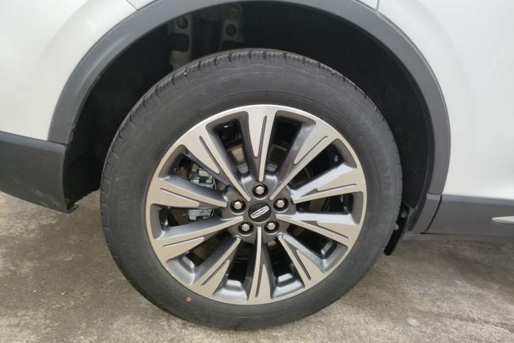 Used Lincoln Corsair 2022 2.0T Two-Wheel Drive Luxury Edition Exterior 5