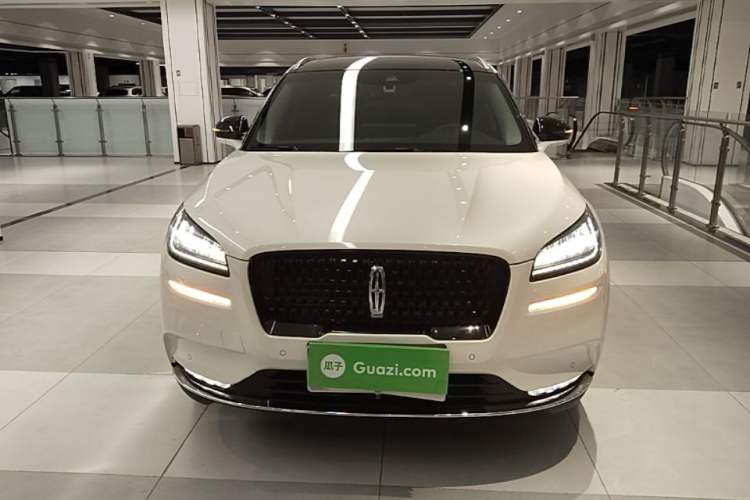 Used Lincoln Corsair 2022 2.0T Two-Wheel Drive Luxury Edition Front