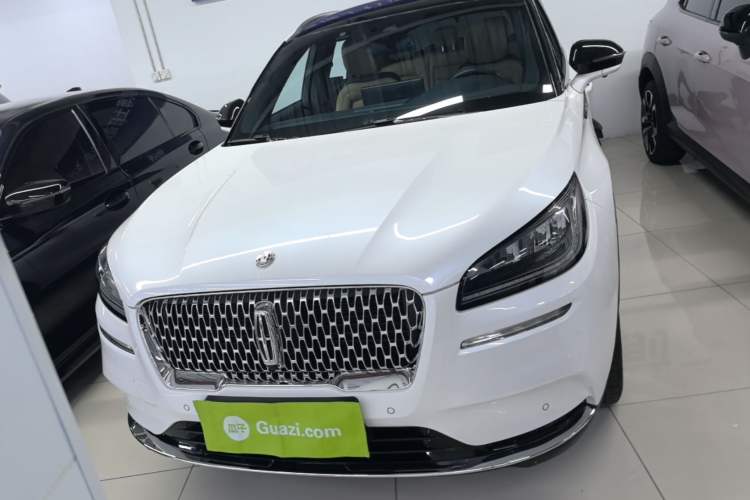 Used Lincoln Corsair 2022 2.0T Two-Wheel Drive Luxury Edition Front