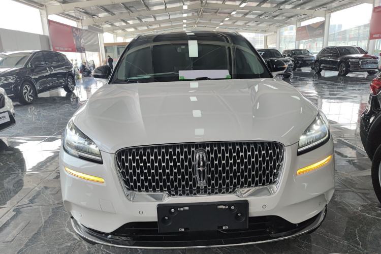 Used Lincoln Corsair 2022 Revised Version 2.0T Two-Wheel Drive Premium Edition Front