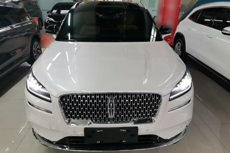 Used Lincoln Corsair 2022 2.0T Two-Wheel Drive Luxury Edition Front