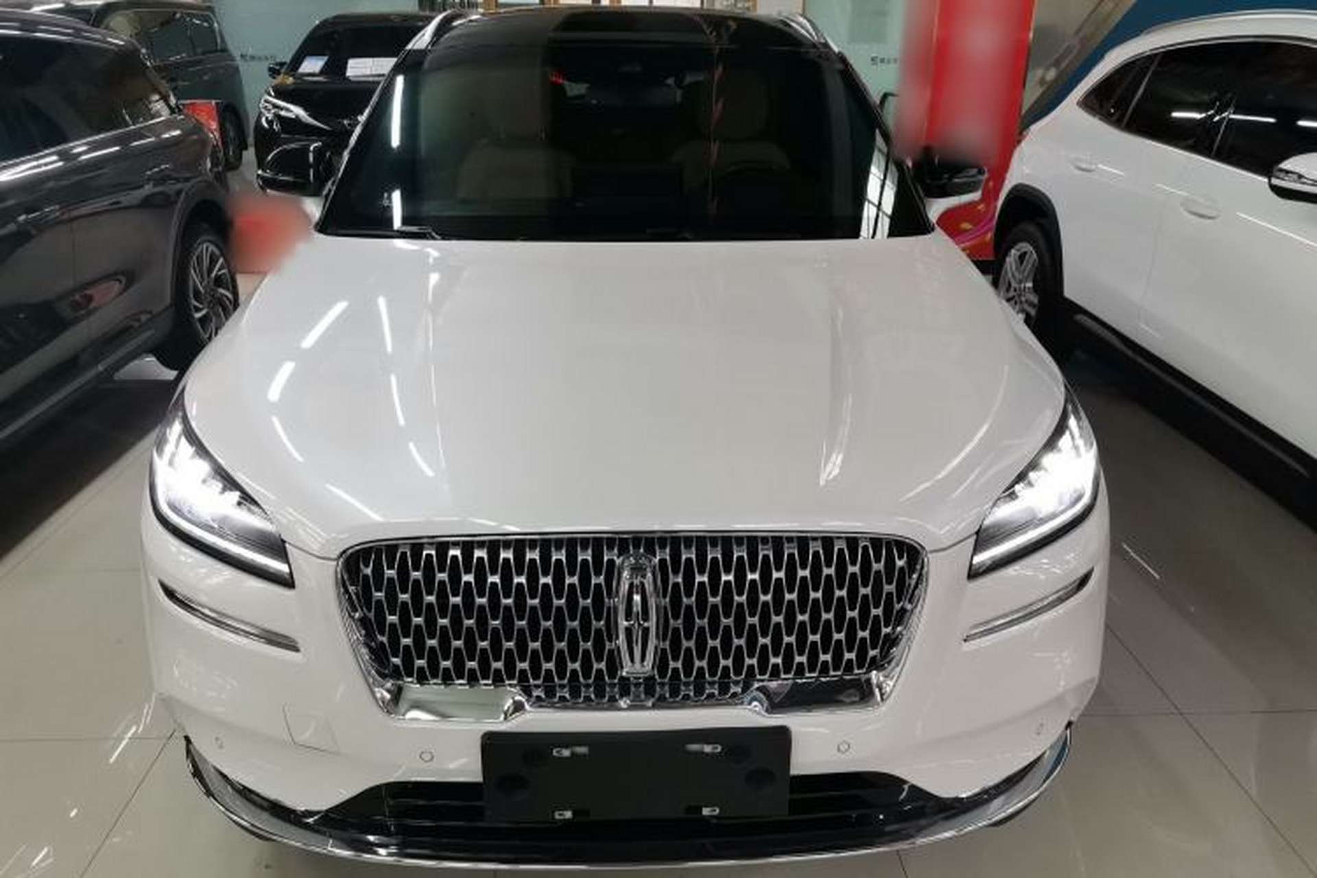 Used Lincoln Corsair 2022 2.0T Two-Wheel Drive Luxury Edition Front