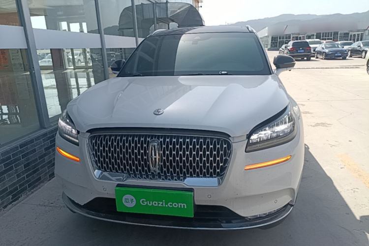 Used Lincoln Corsair 2022 2.0T Two-Wheel Drive Luxury Edition Front