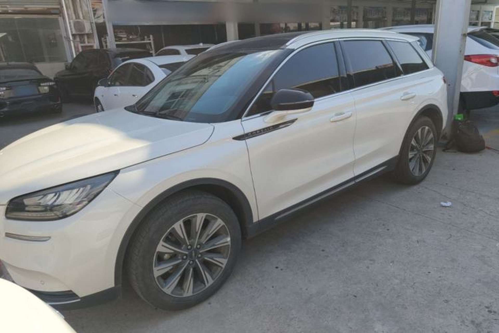 Used Lincoln Corsair 2022 2.0T Two-Wheel Drive Luxury Edition Front Left 45 Deg