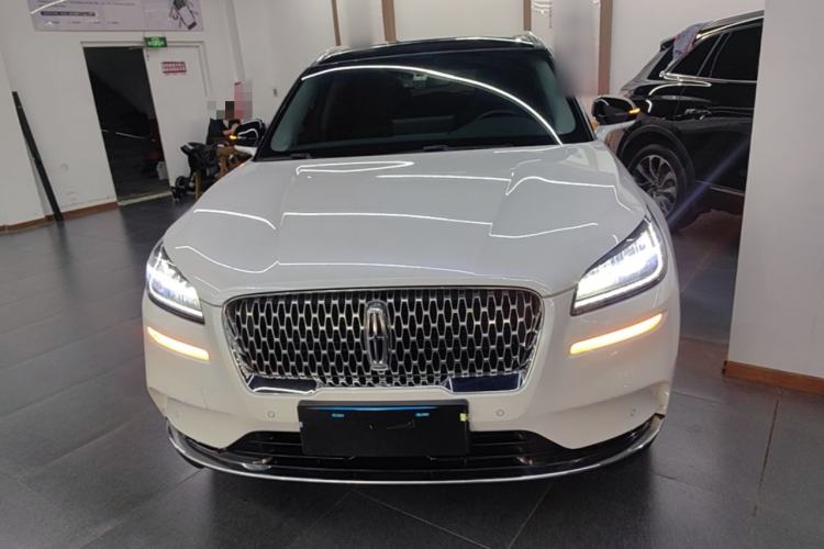 Used Lincoln Corsair 2022 2.0T Two-Wheel Drive Deluxe Edition Front