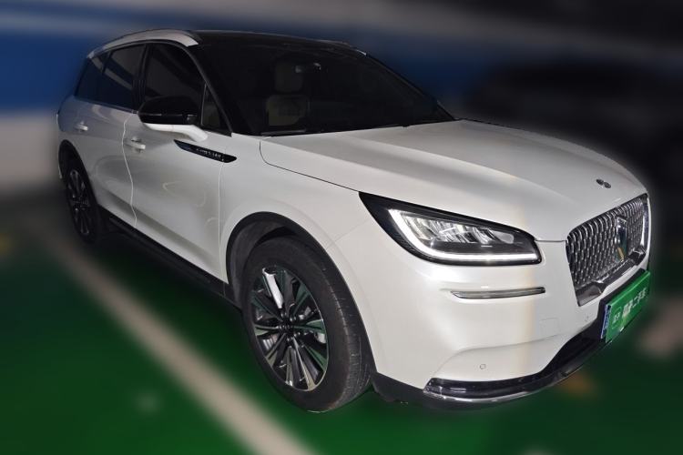 Used Lincoln Corsair 2022 2.0T Two-Wheel Drive Luxury Edition Front Right 45 Deg