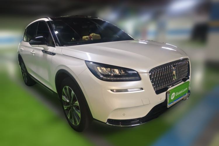 Used Lincoln Corsair 2022 2.0T Two-Wheel Drive Luxury Edition Front Right 45 Deg