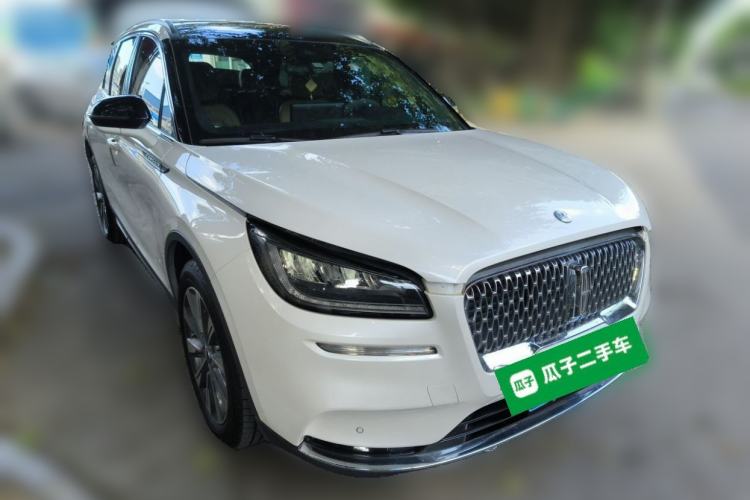 Used Lincoln Corsair 2022 2.0T Two-Wheel Drive Luxury Edition Front Right 45 Deg