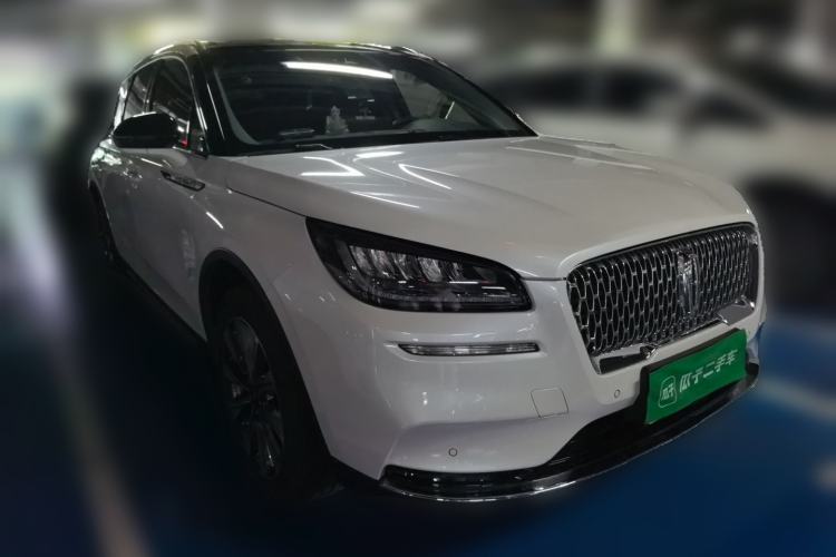 Used Lincoln Corsair 2022 2.0T Two-Wheel Drive Luxury Edition Front Right 45 Deg
