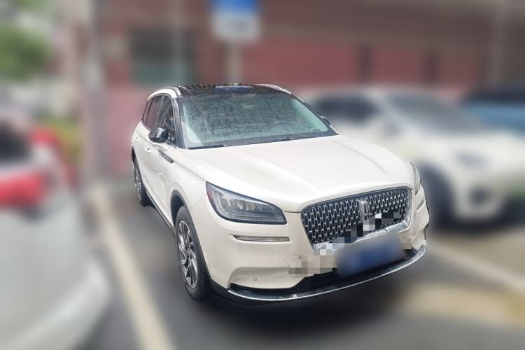 Used Lincoln Corsair 2022 2.0T Two-Wheel Drive Deluxe Edition Front Right 45 Deg