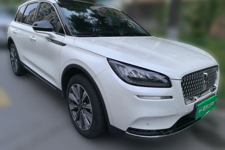 Used Lincoln Corsair 2022 2.0T Two-Wheel Drive Luxury Edition Front Right 45 Deg