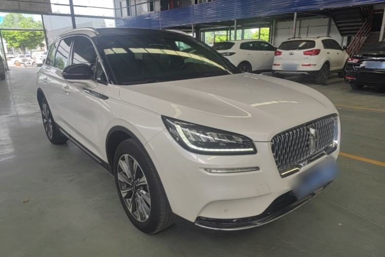 Used Lincoln Corsair 2022 2.0T Two-Wheel Drive Luxury Edition Front Right 45 Deg