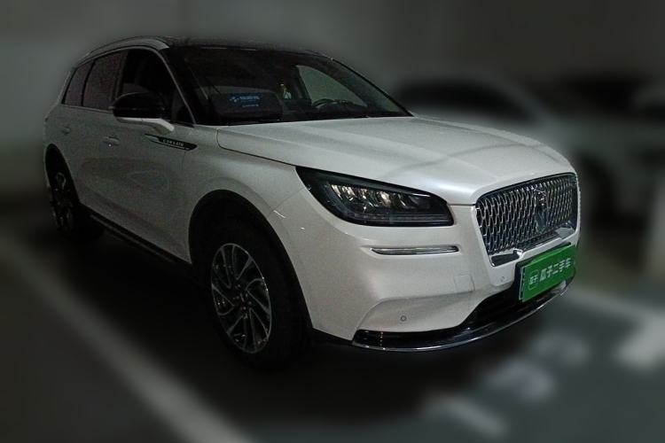 Used Lincoln Corsair 2022 2.0T Two-Wheel Drive Deluxe Edition Front Right 45 Deg