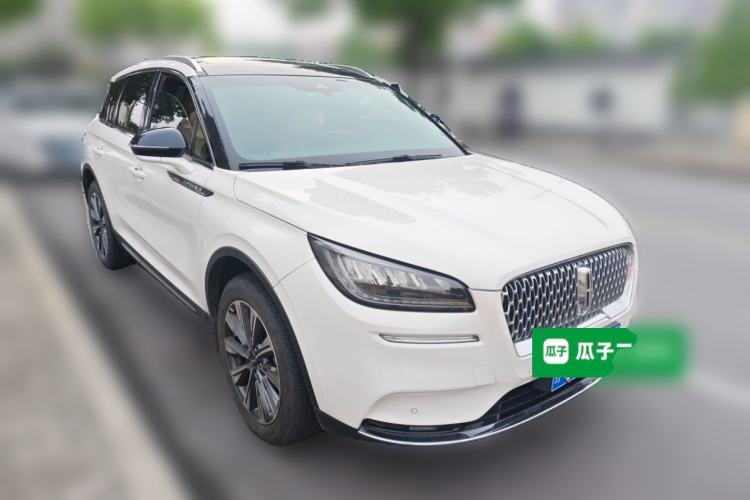 Used Lincoln Corsair 2022 2.0T Two-Wheel Drive Luxury Edition Front Right 45 Deg