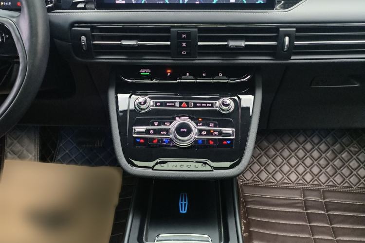 Used Lincoln Corsair 2022 2.0T Two-Wheel Drive Luxury Edition Gear Lever